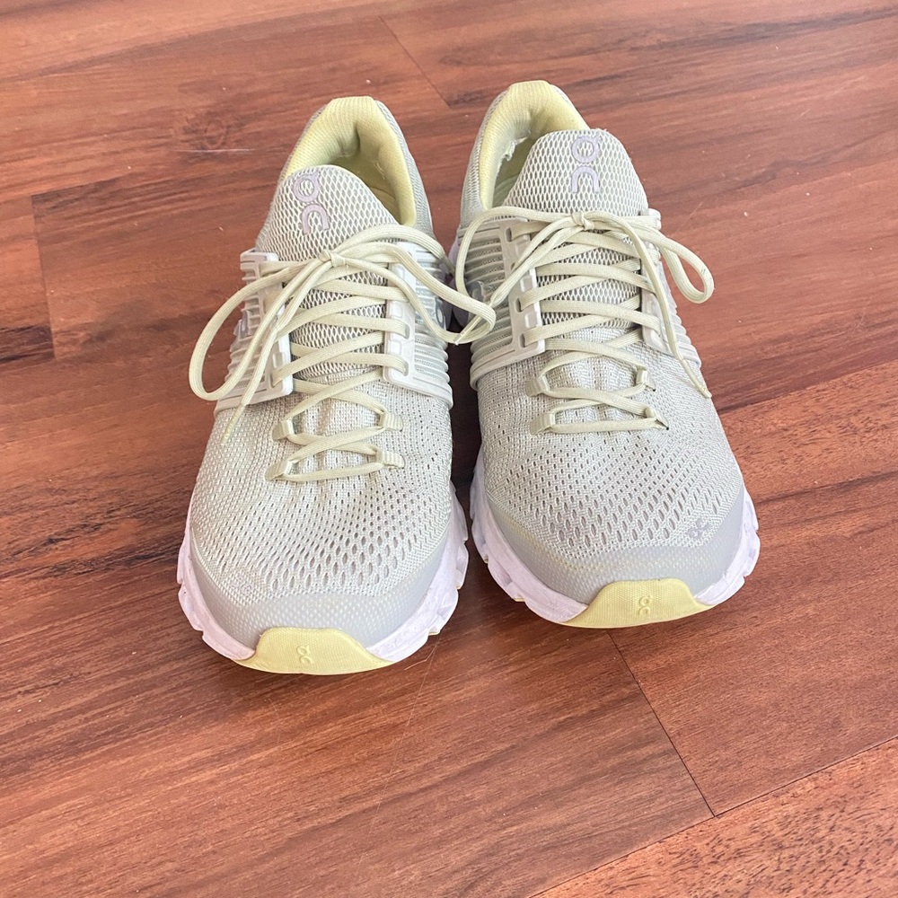 Light Green OnCloud shoes